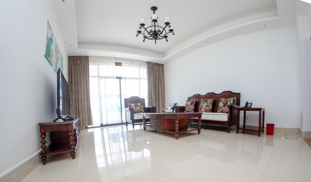 Lark Hotel Dar es Salaam Ngoại thất bức ảnh