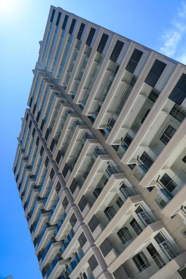 Lark Hotel Dar es Salaam Ngoại thất bức ảnh