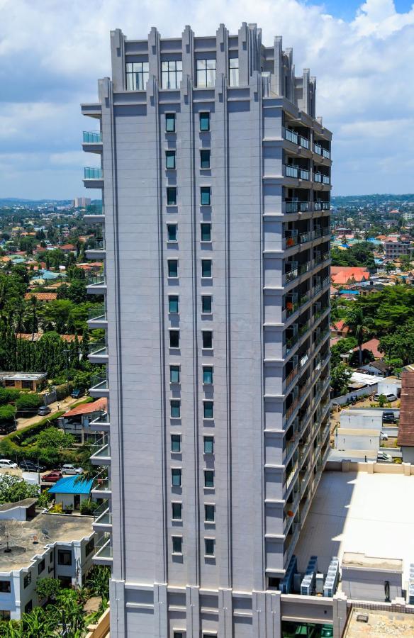Lark Hotel Dar es Salaam Ngoại thất bức ảnh