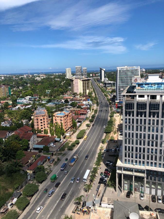 Lark Hotel Dar es Salaam Ngoại thất bức ảnh